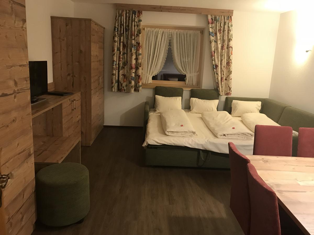 Ferienhaus Larinmos Lermoos Dış mekan fotoğraf
